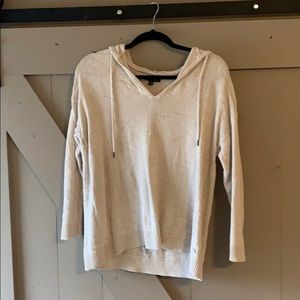 Hooded Sweater. American Eagle- Size Small
